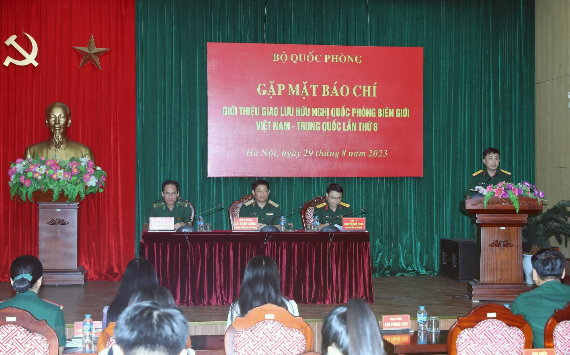 Việt Nam-Trung Quốc tổ chức Giao lưu Hữu nghị Quốc phòng Biên giới
